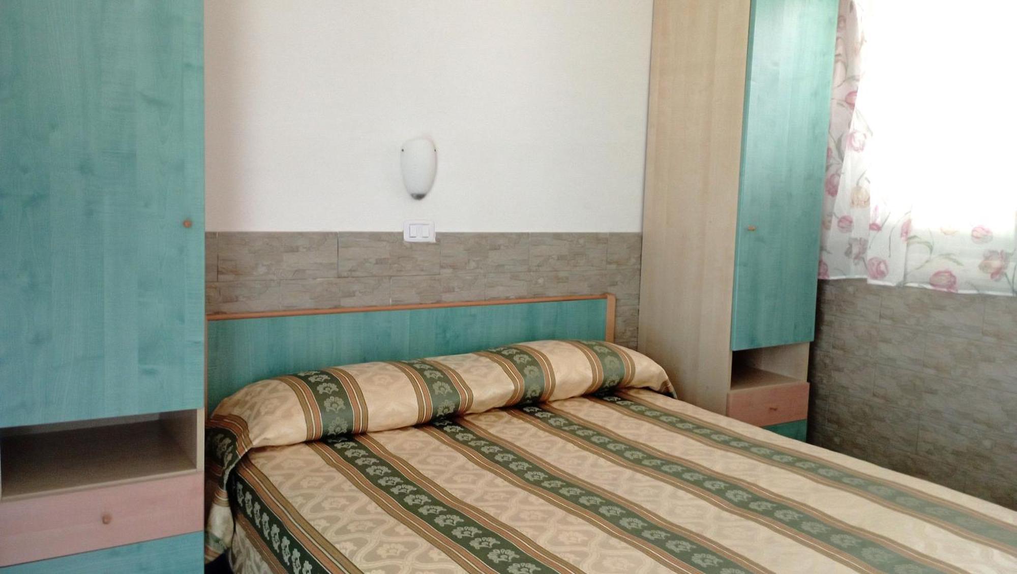 Hotel Residence Villa Ascoli Вьесте Экстерьер фото