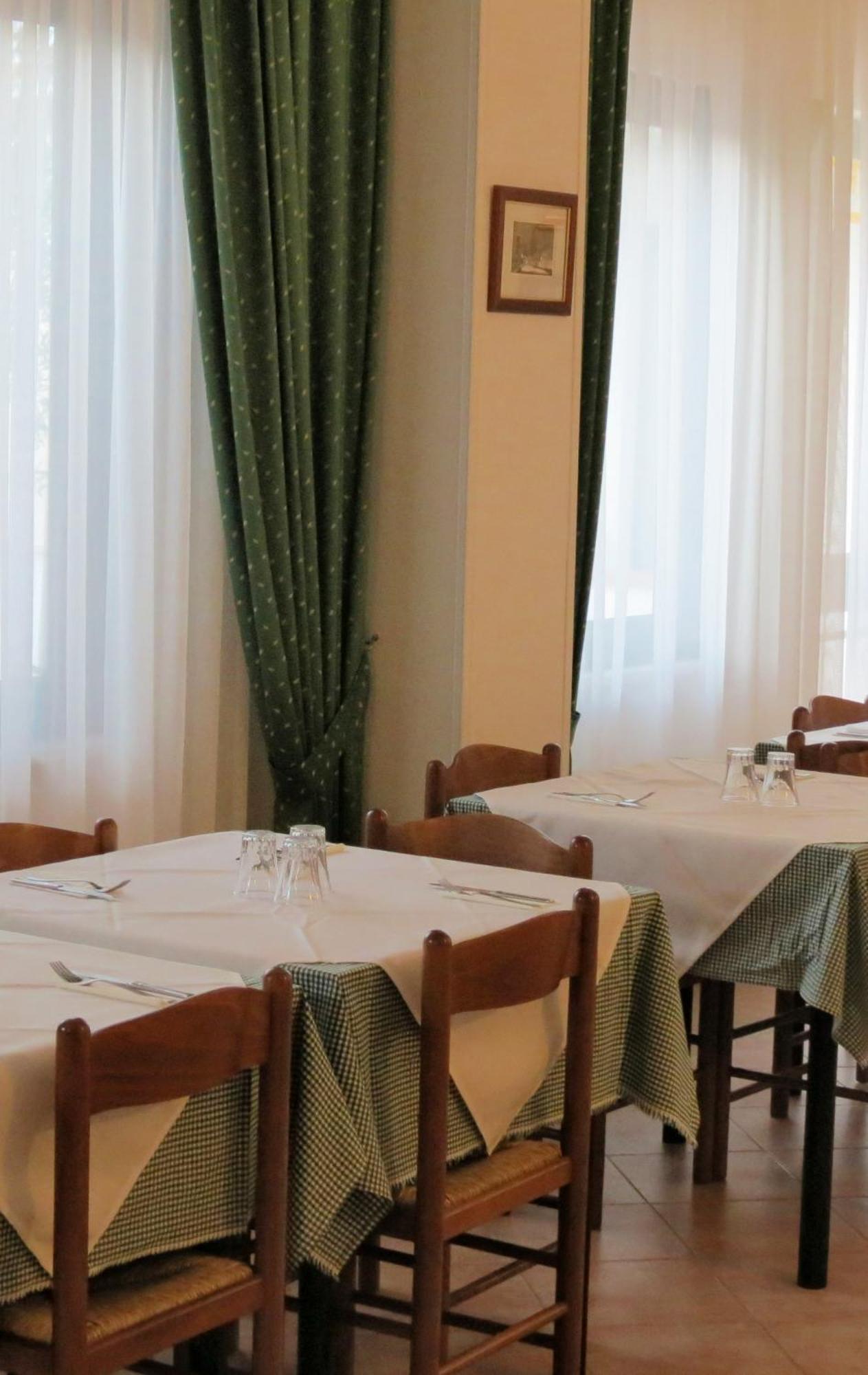 Hotel Residence Villa Ascoli Вьесте Экстерьер фото