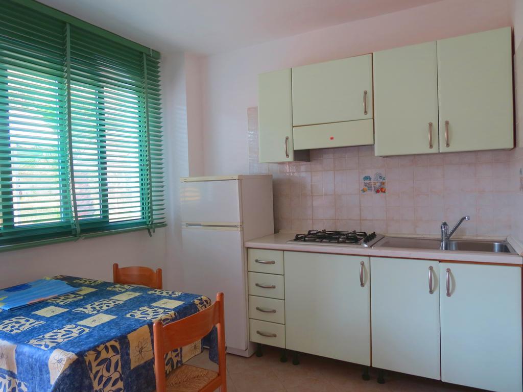 Hotel Residence Villa Ascoli Вьесте Экстерьер фото