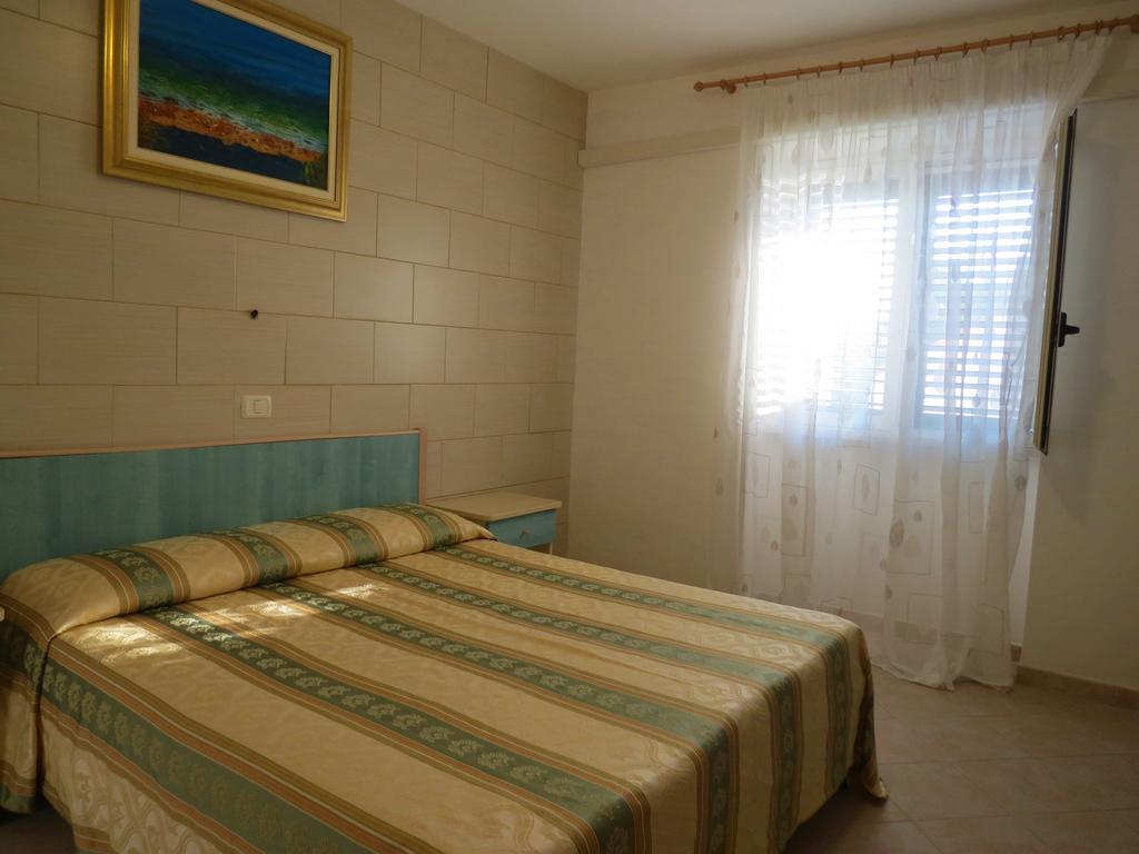 Hotel Residence Villa Ascoli Вьесте Экстерьер фото